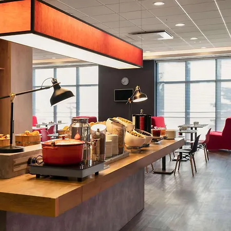 Szálloda Ibis Airport