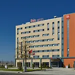 Ibis Airport Hotel