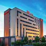 Ibis Airport Hotel