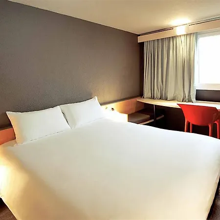 Ibis Airport Otel 3*