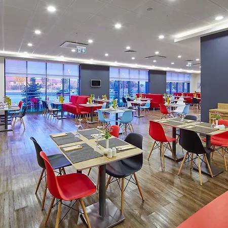 Ibis Airport Άγκυρα