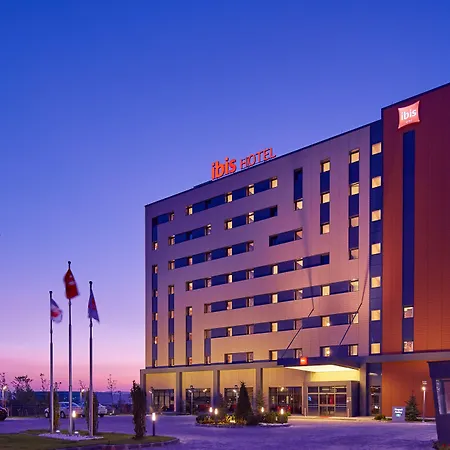 Ibis Airport 3*