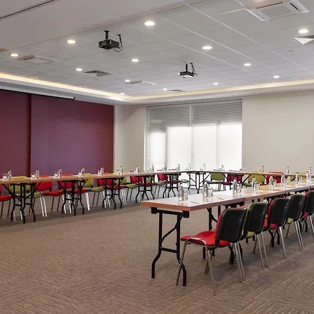 Hotel Ibis Airport