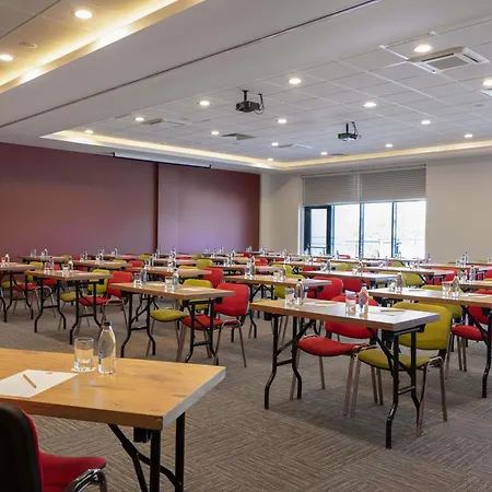 Ibis Airport Hotel