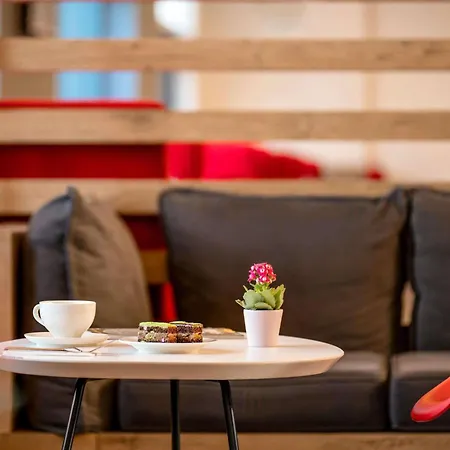 Ibis Airport 3* אנקרה