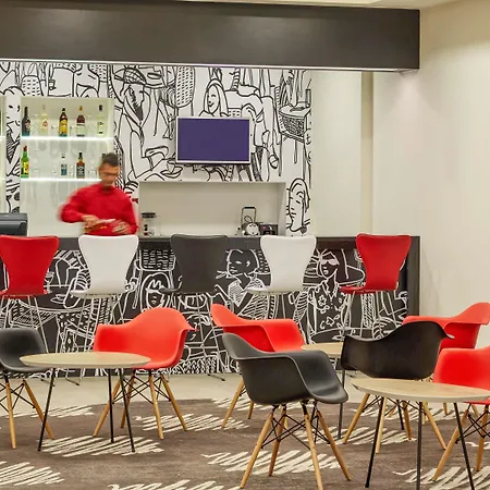 Hotel Ibis Airport