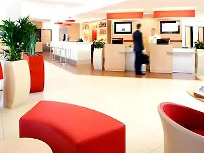 Ibis Airport 3*
